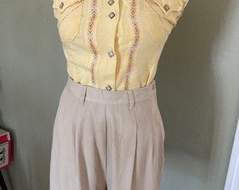 high waisted cinched shorts