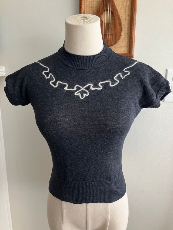 Vintage 1950's Dark Gray High Waist Pullover Top … - image 2