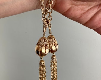 1970s Avon - Gold Tone Double Chain Bracelet with Removable Cage Tassel Charms / Vintage Charm Bracelet / Vintage Avon Jewelry