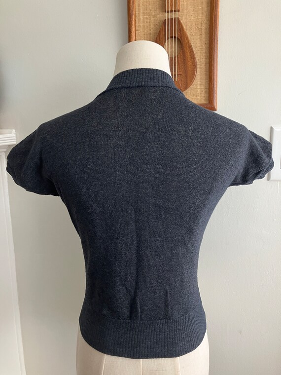 Vintage 1950's Dark Gray High Waist Pullover Top … - image 8