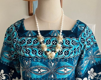 1930s/1940s Unique Celluloid Lei-Shaped Beaded Necklace - Vintage Statement Piece