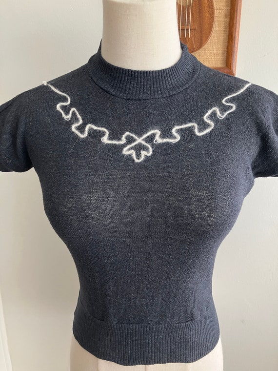 Vintage 1950's Dark Gray High Waist Pullover Top … - image 3