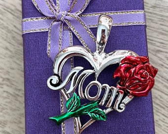 Vintage Lovely Mom Floral Heart Shape Silver Tone Pendant/Mothers Day Gift/Mothers Day Jewelry