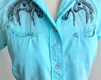 1950s Ray Western Wear - Light Blue Cowgirl Shirt - Embroidered Horses - Pearl Snaps - Size S