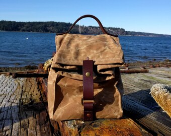 Field Tan Waxed Canvas, Cordura and Leather Insulated Lunch Bag