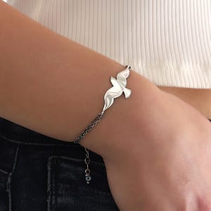 Sterling Silver Seagull Bracelet · Coastal Jewelry · Beach-Inspired Bracelet