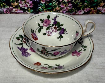 Tasse à thé et soucoupe florale Aynsley England vintage