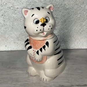 Vintage Cat with Bumble Bee Nose Cookie Jar - Made in Taiwan - Ceramic Cookie Jar