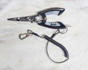 Personalized Fishing Pliers Custom Engraved Name Father's Day Gift Dad Him Grandpa Fisherman Groomsmen Hook Remover lanyard Wedding Party