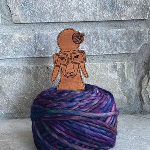 Yarn Cake Topper: Knerdy Sheep Martha Yarn Cake Topper + Needle Gauge + 2&quot; Ruler
