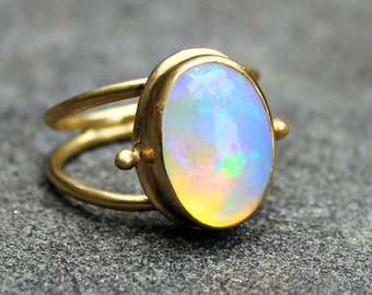 Opal Ring - Opal Gold Ring - Opal Ring - 18 kt Gold Ring - Solid Gold Ring - Ethiopian Opal - Welo Opal Ring - Large Opal Ring - US 7.5