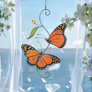 Monarch Butterfly Stained Glass Window Hanging - Custom Modern Insect Suncatcher, Handcrafted Stained Glass Fly Decor for Home