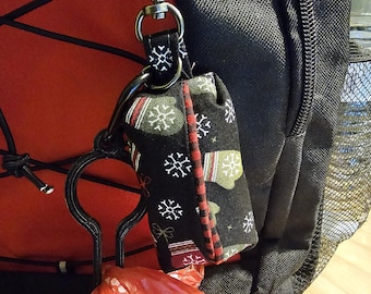Luvas de inverno com suporte para sacos de cocô com clipe para sacos usados