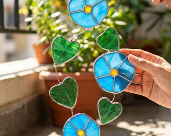 Attrape-soleil personnalisé en verre teinté gloire du matin chaîne de coeurs, suspension de fenêtre faite main plante personnalisée