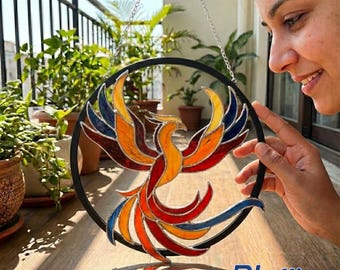 Atrapasueños de vitral de fénix personalizado, pájaro de fuego ascendente hecho a mano con nombre personalizado, regalo para colgar en la ventana
