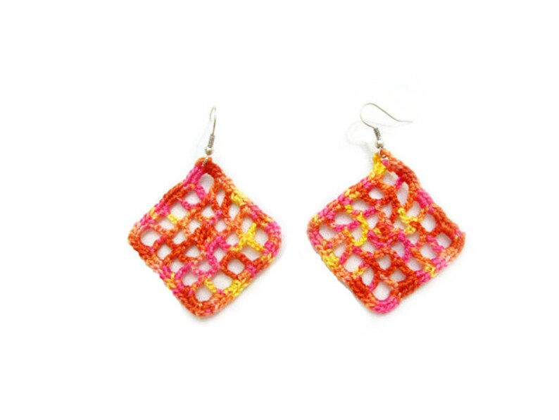 crochet dangle earrings