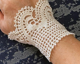 Crochet Fingerless Gloves Pattern: Ecru Wedding Wrist Warmer (PDF Pattern)