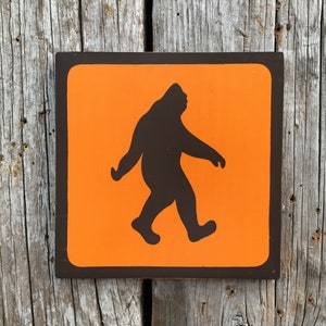 Sasquatch Icon Zeichen | Handgemachte Siebdruck Zeichen | Nationalpark-Symbolzeichen | Bigfoot | Vintage | Campround-Zeichen | Trail-Zeichen | Camping