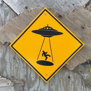 UFO Tractor Beam | Handmade Sign | Alien Abduction Warning Sign | Retro Flying Saucer | Space Theme Decor | Sci-fi | Science Fiction Decor