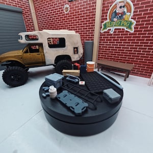24 Scale Camping Accessory Pack