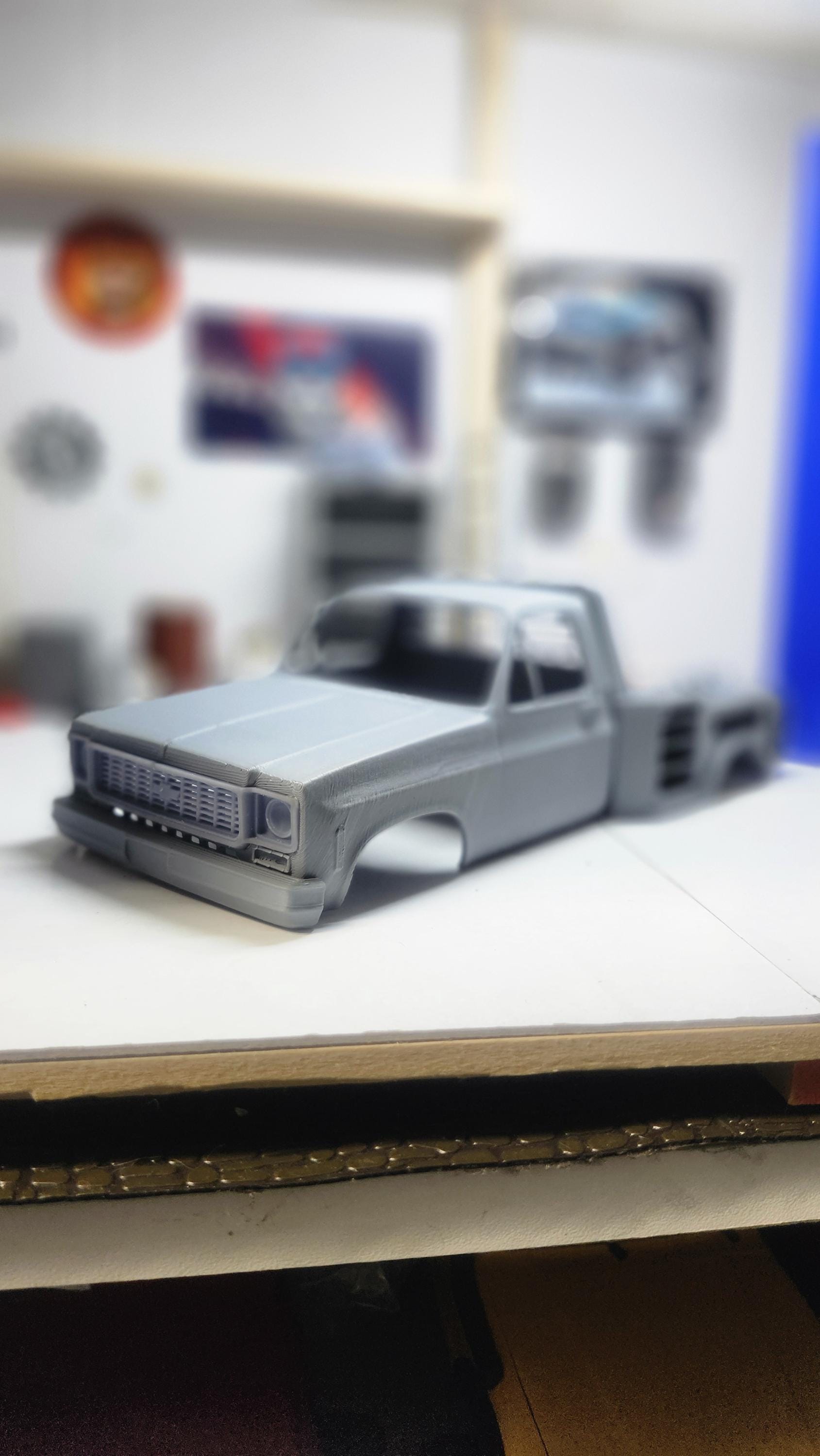 1974 Chevy C10 Utilty truck 155mm SCX24