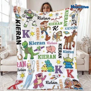 Personalized Toy Story Fleece Blanket, Toy Story Characters Blanket, Woody Buzz Lightyear Jessie, To Infinity And Beyond, Disneyland Blanket afbeelding 4
