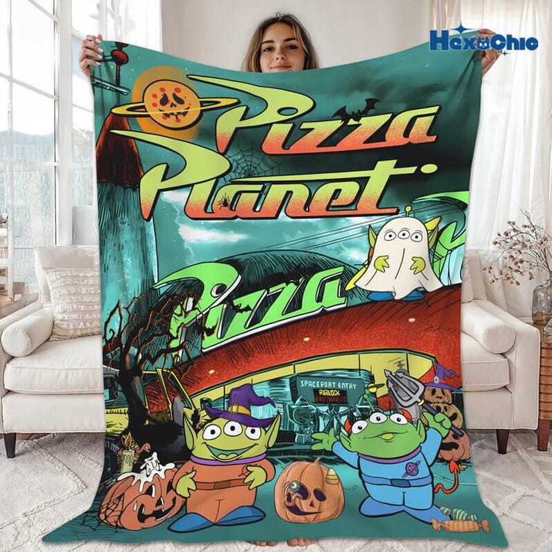 Vintage Aliens Toy Story Pizza Planet Blanket, Halloween Pizza Planet Fleece Blanket, Toy Story Blanket Gift for Boy And Girl, Woody Buzz image 3