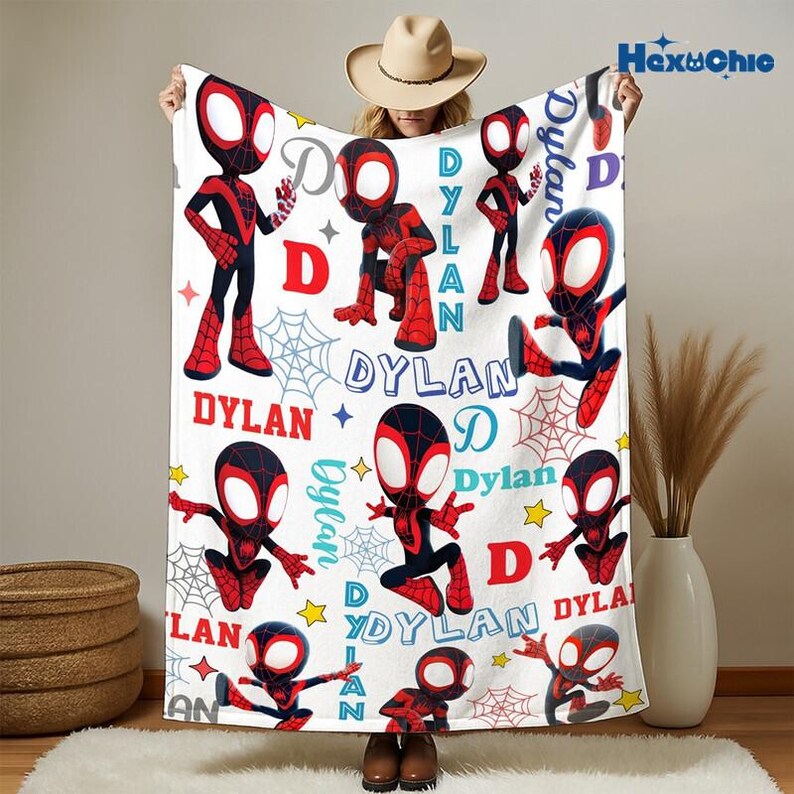 Personalized Spidey & His Friends blanket, Watercolor Spiderman Blanket, Birthday Boy Girl blanket, Birthday Boy gift, Custom Blanket Bild 2