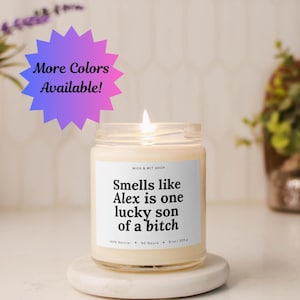 Luktar som att han är en lycklig jävel, personlig bröllopspresent, personlig förlovningspresent, förlovningspresent, möhippa