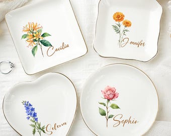 Custom Birth Flower Jewelry Dish,Personalized Ceramic Ring Holder,Bridesmaid Gift,Wedding Proposal Keepsake,Floral Trinket Tray,Gift for Her