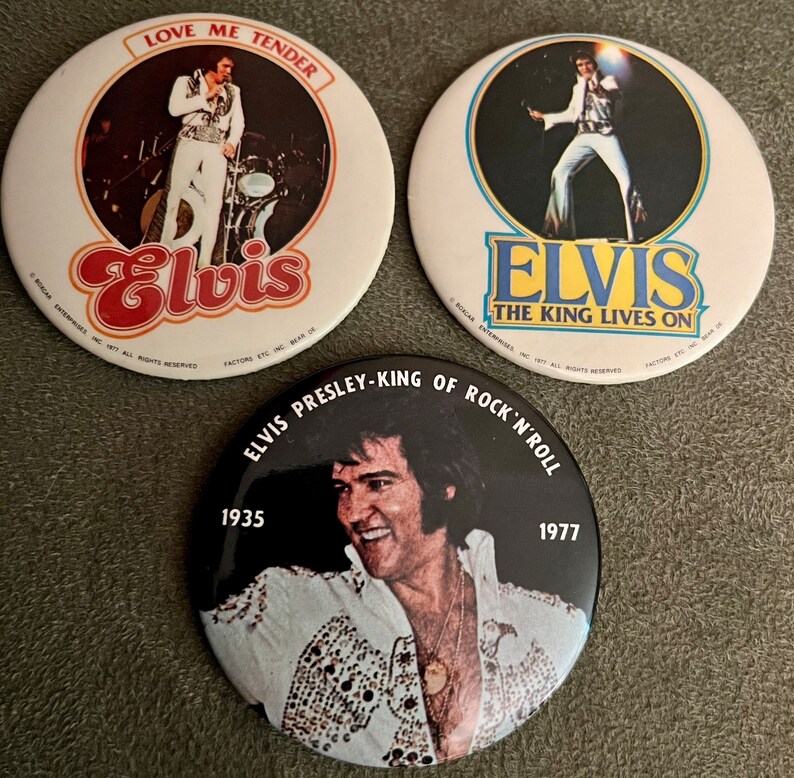 Group of 3 1970s Elvis Presley Pins - Etsy