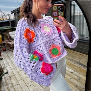 Granny square sweater “Daisy dreams”