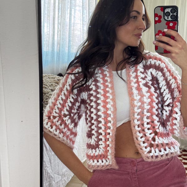 Top hexagonal de crochet “Melocotón cremoso”
