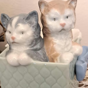NAO BY LLADRO, &quot;Purr-efect gift&quot;/number in catalog -1080/ 1988 year.
