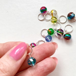 Rainbow Stitch Markers for Knitting, Glass BOMBAY SUMMER image 1