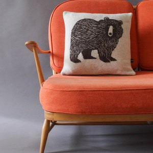 45cm Bear Cushion in Knitted Lambswool image 3