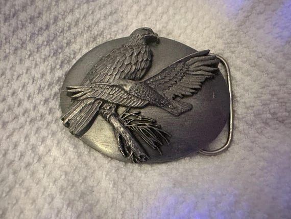 Siskiyou Buckle Co. Inc. Eagle Fly High 1991 X-92 Red Enamel