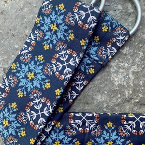 Herbology -baby weigh sling
