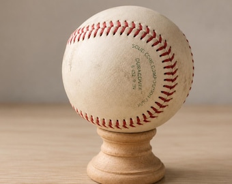 Wooden Egg Holder Baseball Display Stand Unfinished Rustic Cup Kitchen Breakfast Accessory Easter Decoration Item Minimalist Table Decor