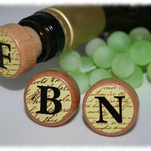 Monogram Wine Stoppers,Personalized Wine Stopper, Wedding Wine Stopper,Bridesmaid Wine Stopper, Thank You Favors, Name Gift,Wine Gift