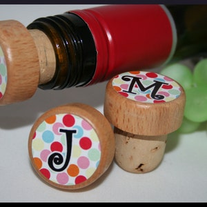 Lettered Wine Stopper, Wedding Wine Stopper, Christmas Gift, Gift Under 10, Thank You Favor, Cork Stopper, Monogram Gift, Vino Gift
