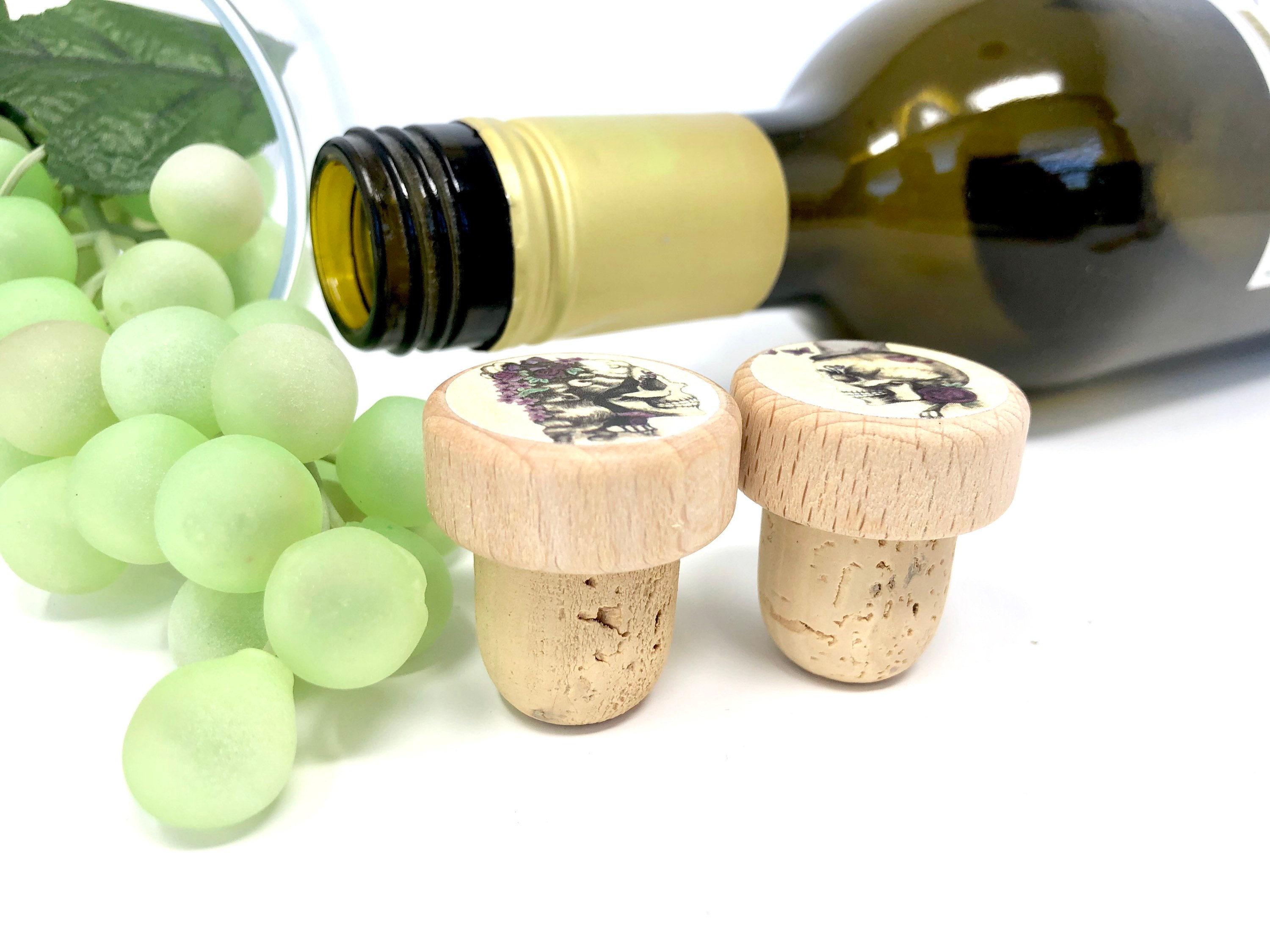 Tappo per bottiglia di vino in peltro e sughero a forma di teschio di zucchero, prodotto in Inghilterra, in custodia