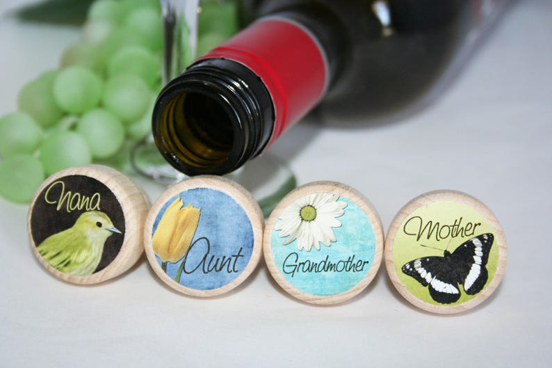 QTY 1 Mother, Aunt, Nana, God Mother Wine Stoppers, Family Gift, Mothers Day Gift, Wine Lover, Cork Stopper, Wedding Gift, Aunt Gift image 2