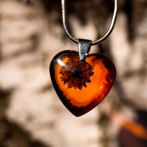 Heart Pendant Made of Epoxy Resin with Real Flower Handmade Necklace Jewelry with Dried Flower