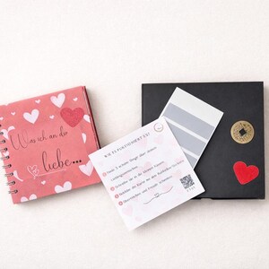 Einzigartiges Geschenk mit 5 Rubbellosen und Glücksmünze | Was ich an dir liebe