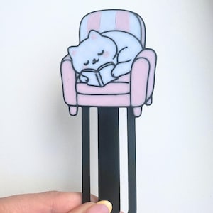 Cute Kawaii Cat Reading Bookmark, 3D Bookmark, Kawaii Bookmark, Gift for Book Lovers, Cat Lover Gifts, Study Accessories, Unique Paper Clips