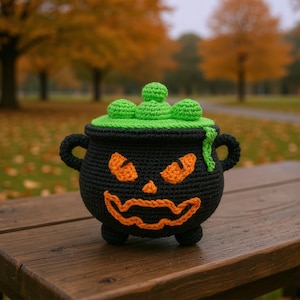 Halloween Cauldron Crochet Pattern - PDF Amigurumi Potion Pot - Spooky Witch Decor - Halloween Toy Pattern