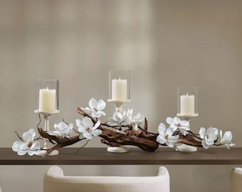 Centro de mesa floral para la mesa de la cocina: magnolia floral, candelabros de huracán marfil incluidos