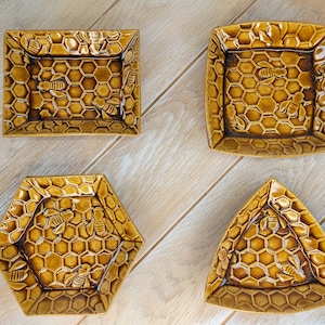 Ceramic Bee Honeycomb Tray Dish Plate Pottery Amber Crystal Honey Bee Country kitchen