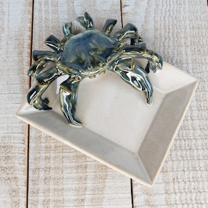 Crab Tray Stoneware Pottery Soap Dish Sealife Crustacean Decor Ocean Kitchen Ceramic White pottery handmade Blue Crab